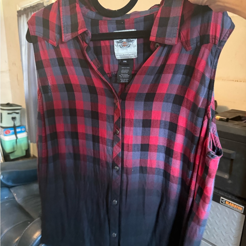 Harley-Davidson Red and Black Plaid Sleeveless Shirt
